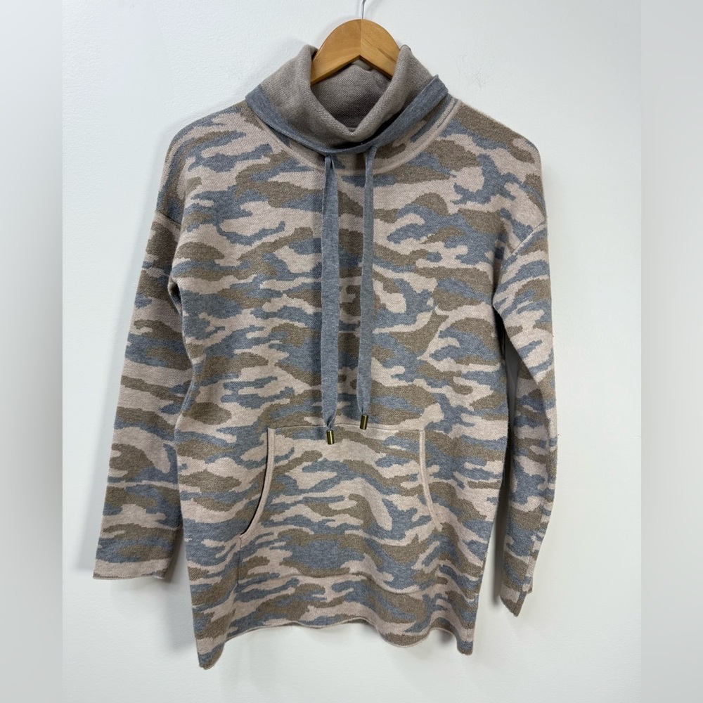 NWT TAHARI Camouflage Cowl Neck Sweater size XS - Picture 2 of 9